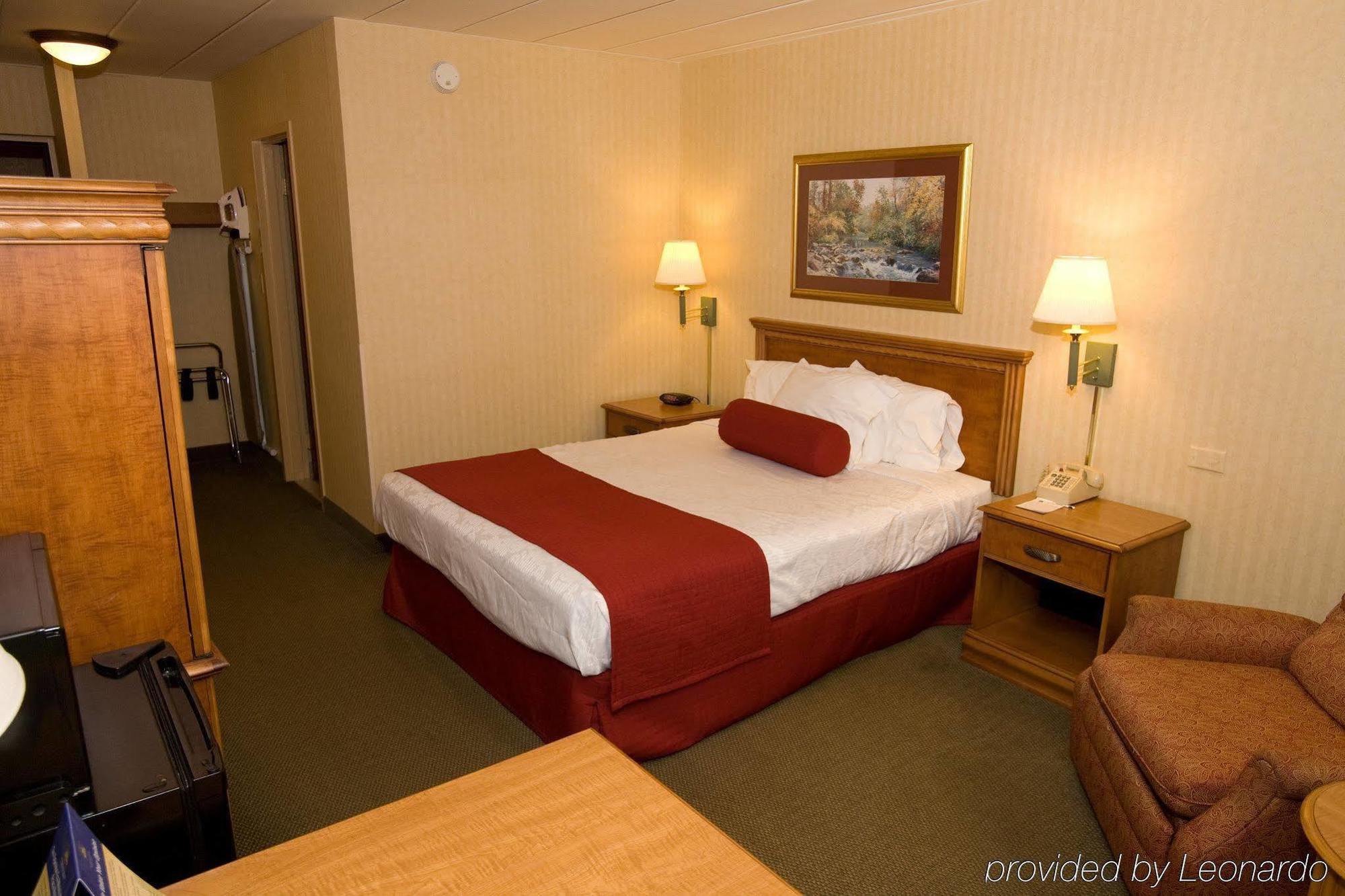 Best Western Braddock Inn La Vale Room photo